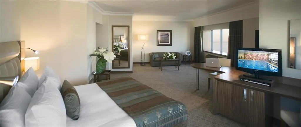 Mövenpick Hotel İzmir