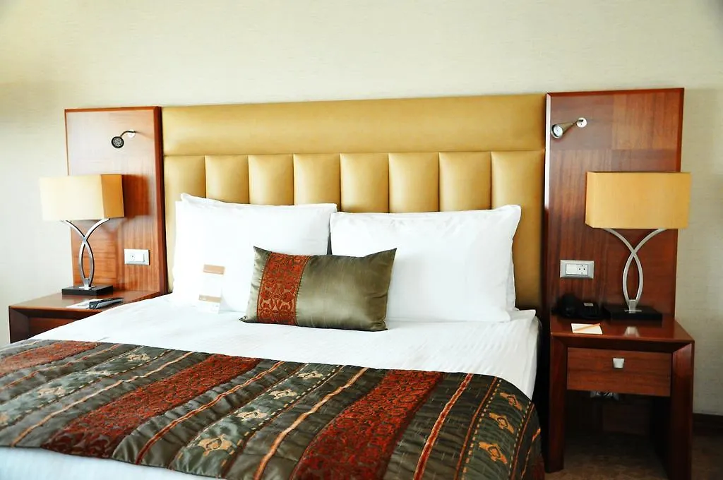 Mövenpick Hotel İzmir