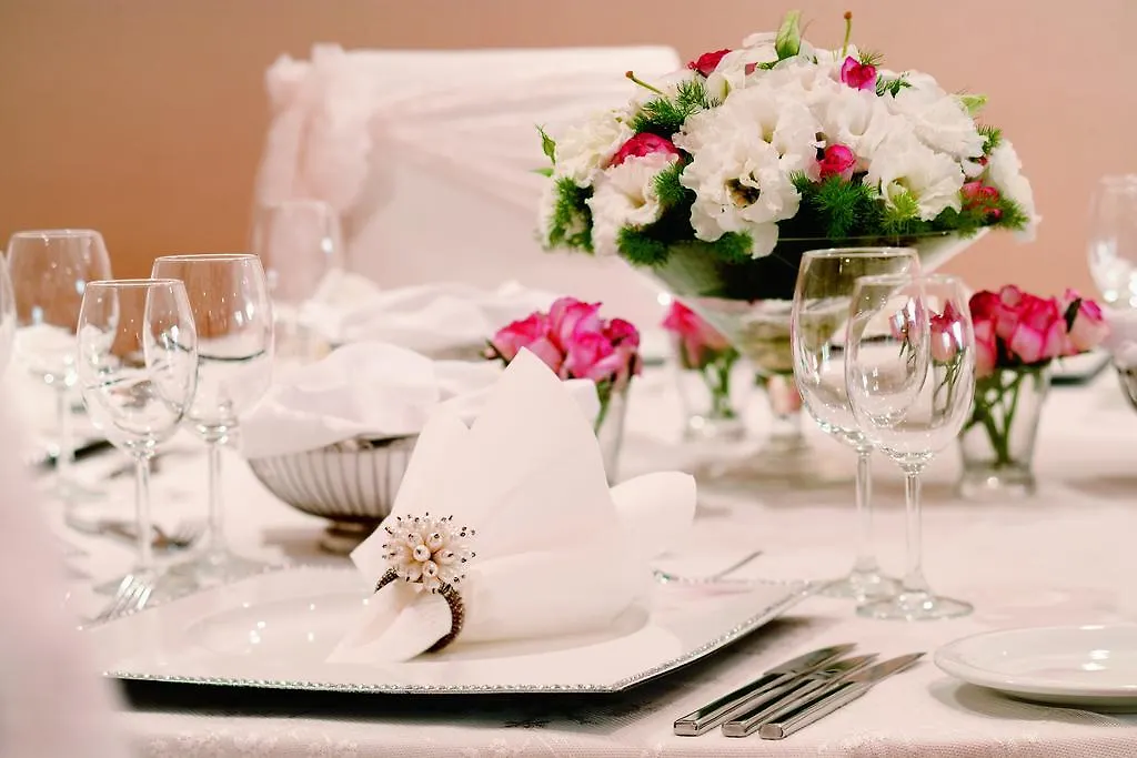 Mövenpick Hotel İzmir